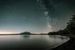 紅葉を楽しむ貸切湯の夜景プランはどんな魅力がある？