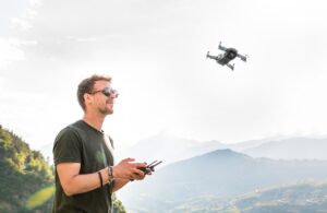 紅葉を旅館でドローン撮影するにはできるか？